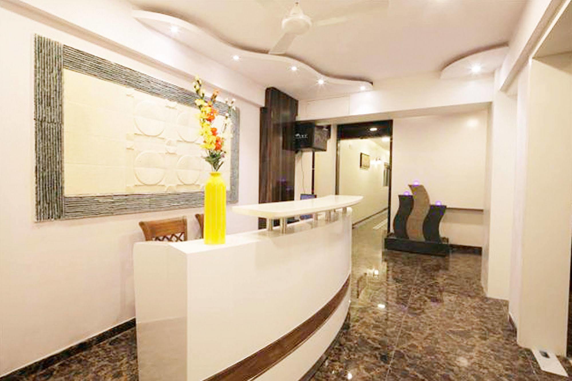 מלון מומביי Fabexpress Annex Executive Andheri East מראה חיצוני תמונה